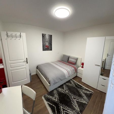 2 Pieces Proche Du Centre Paris 15 Min Apartment โคนี-ซู-บัว ภายนอก รูปภาพ