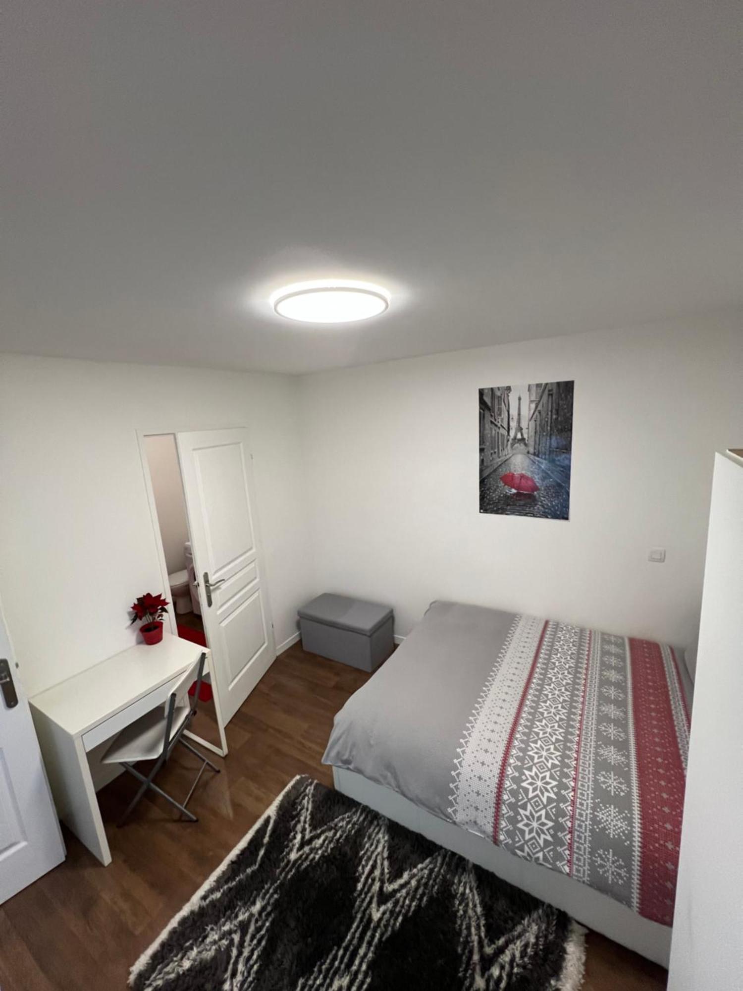 2 Pieces Proche Du Centre Paris 15 Min Apartment โคนี-ซู-บัว ภายนอก รูปภาพ